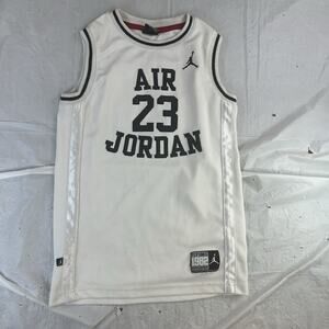Youth Air Jordan White Basketball Jersey #23 Embroidered Size M 10-12 Yrs